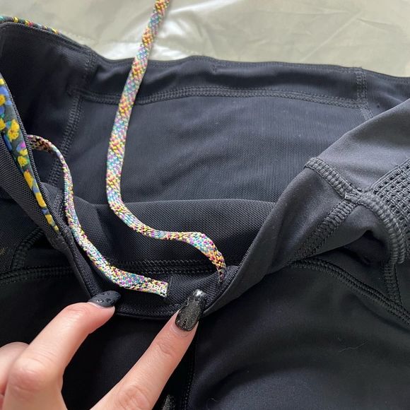 Nike Leggings - Picture 2 of 5